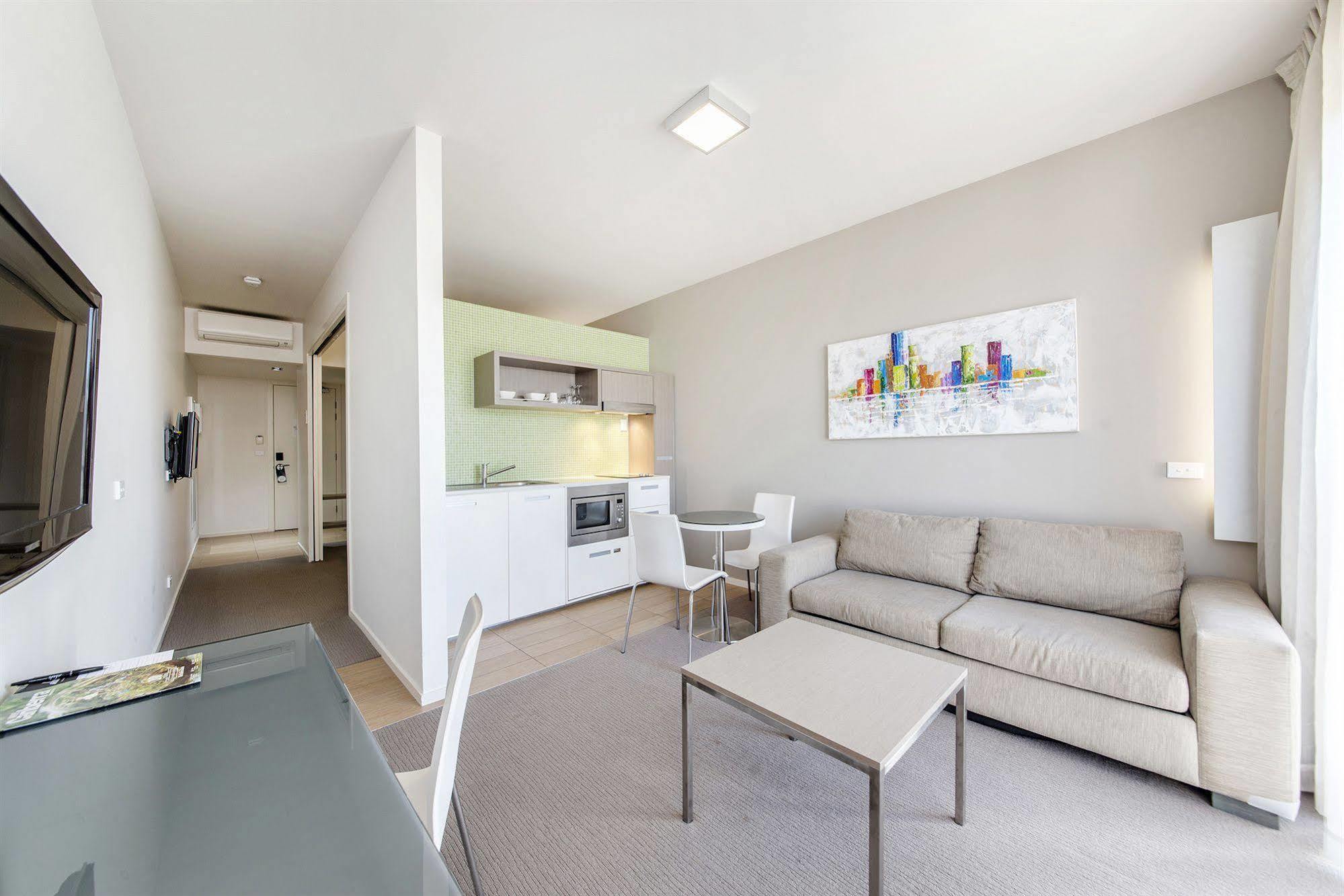 Abode Gungahlin Camberra Exterior foto